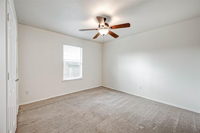 Building Photo - 7910 Raven Creek Ln