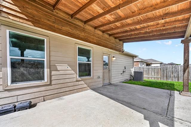 Building Photo - 204 Lamont Rd