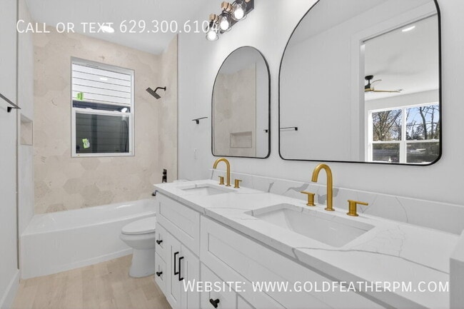 Building Photo - 2144 18th Avenue N