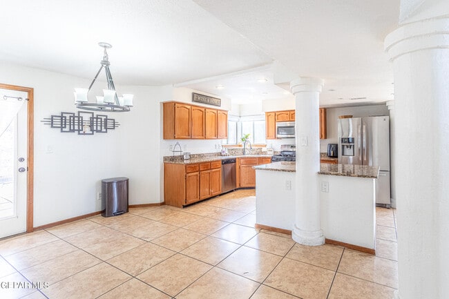 Building Photo - 1328 Morgan Marie St