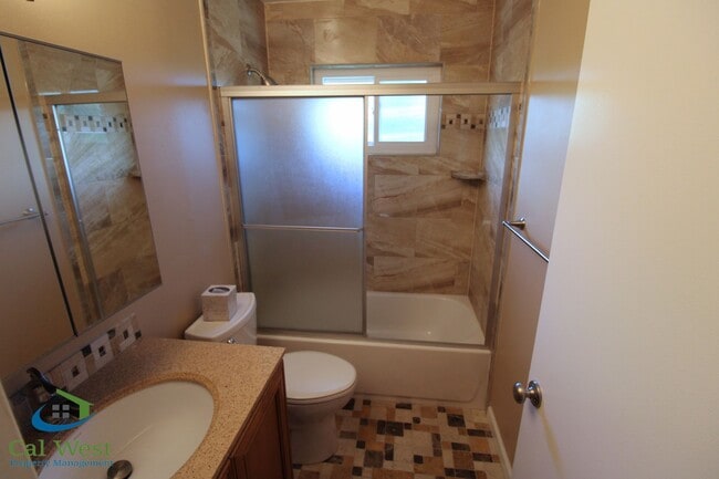 Building Photo - $4695 - 3 Bd/2 Ba Two Story Single Family Home in West San Jose