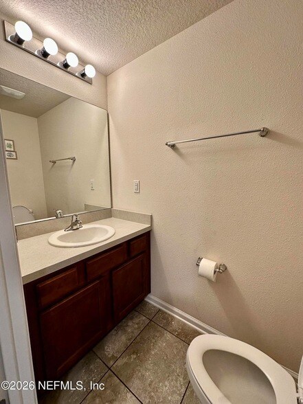 Building Photo - 794 Servia Dr