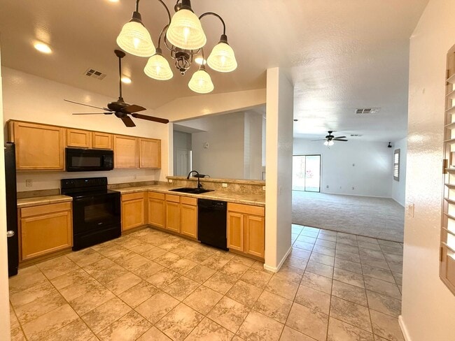 Building Photo - Great home in Chino Valley - Move In Ready!