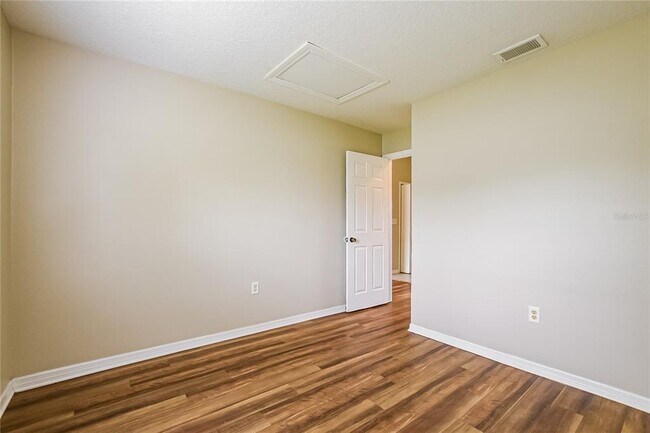 Building Photo - 224 Cobalt Dr