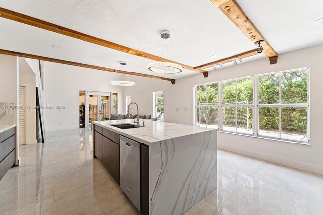 Building Photo - 15555 SW 26th Terrace