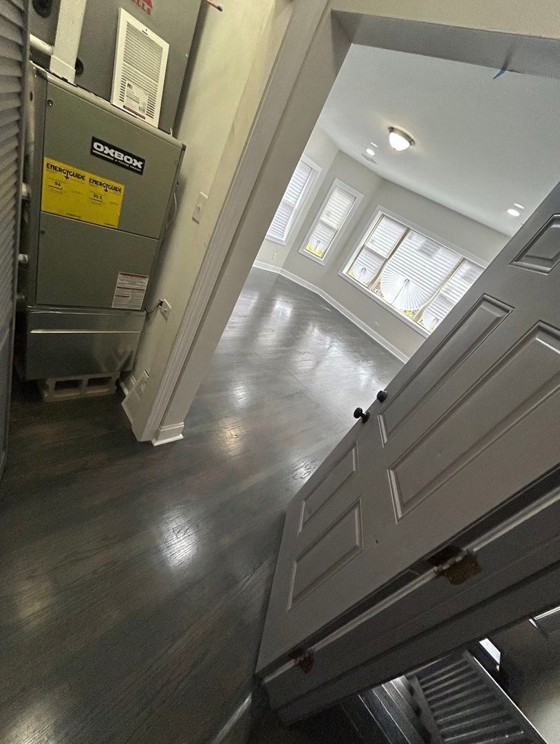 Building Photo - 7730 S Cornell Ave