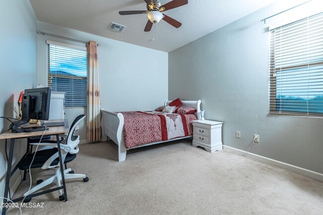 Building Photo - 8479 N Gaetano Loop