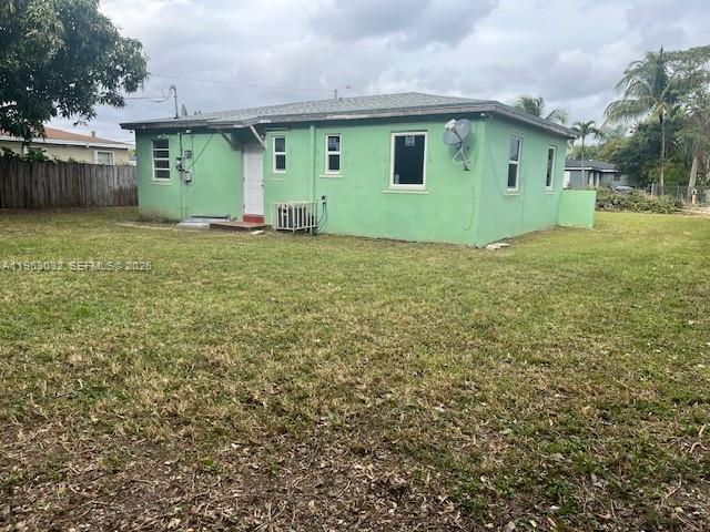 Building Photo - 14620 Monroe St