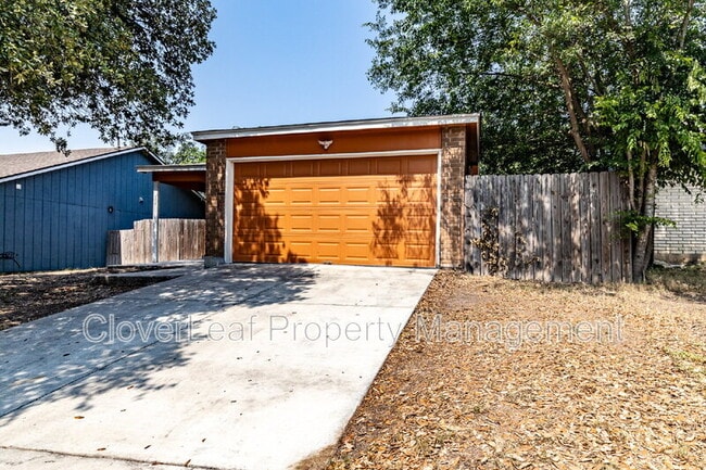 Building Photo - 3613 Candle Ridge Dr