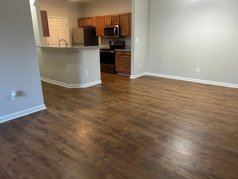 Lakeview Apartments 315 Flint Hill Rd Fort Mill SC 29715 Apartment