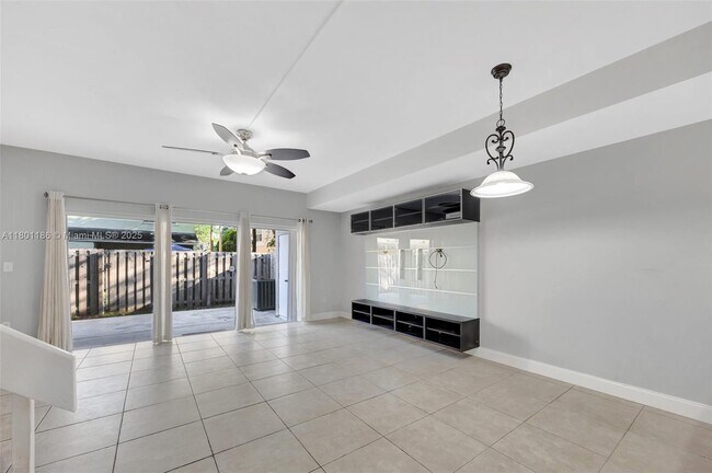 Building Photo - 11845 SW 99th St