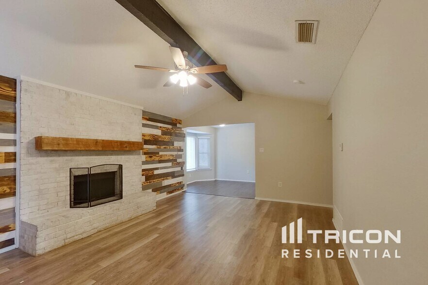 Building Photo - 6217 Old Mill Cir