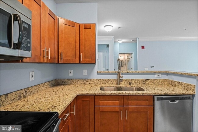 Building Photo - 1580 Spring Gate Dr.
