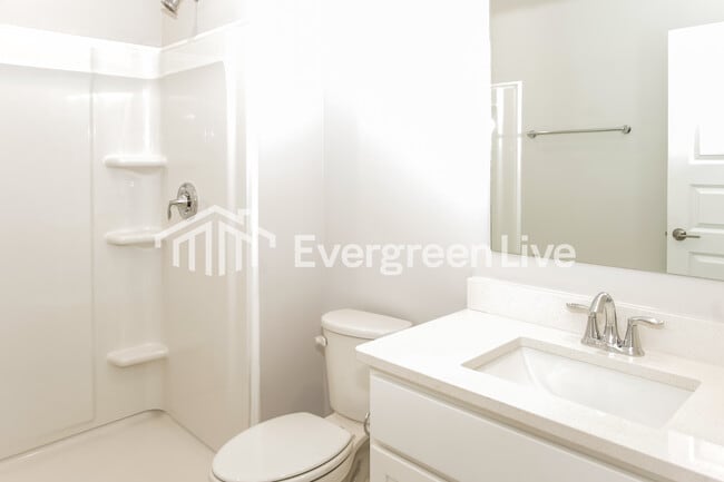 Building Photo - 109 Ashby Pond Dr