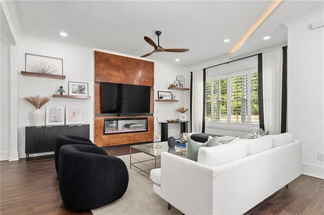 Building Photo - 173 Brush Creek Ct