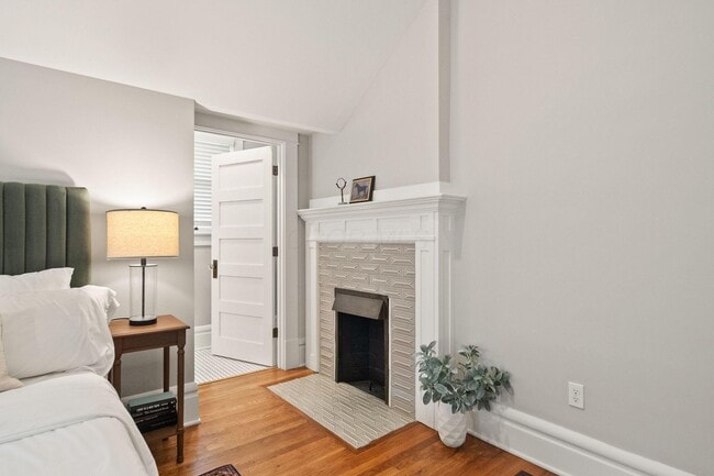 Building Photo - 503 S 3rd St