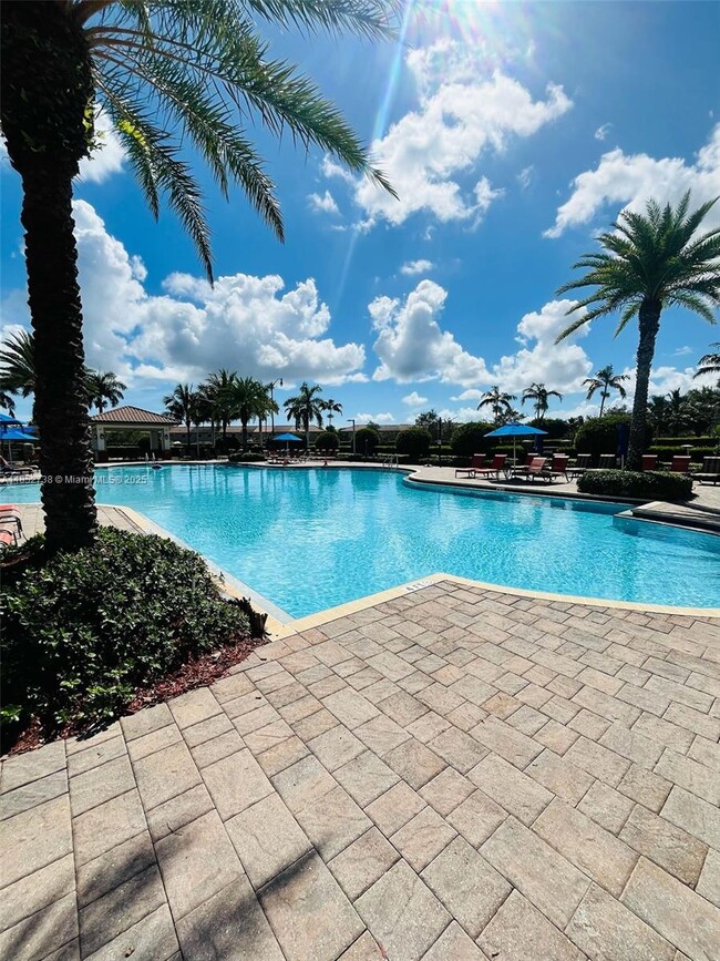 Building Photo - 159 SE 33rd Terrace