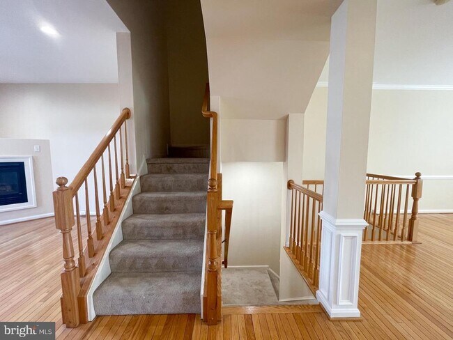 Building Photo - 43670 St Helena Terrace