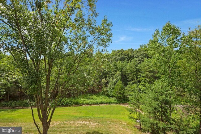 Building Photo - 5270 Kestrel Crossing Dr