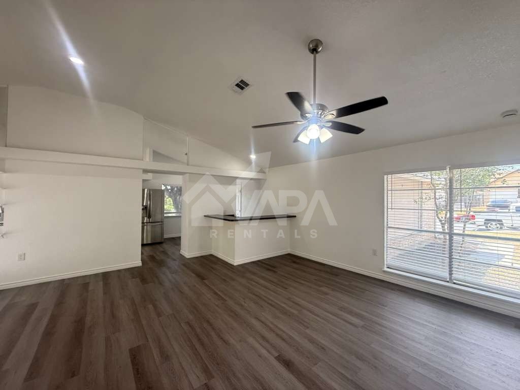 Building Photo - 6822 Raintree Forest