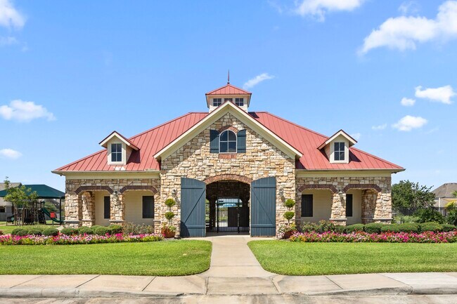 Building Photo - 12807 Sienna Trails Dr