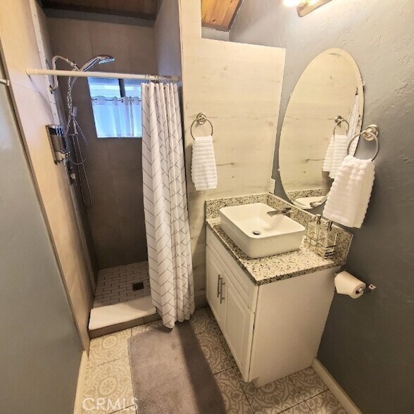 Building Photo - 33362 Carlock Dr