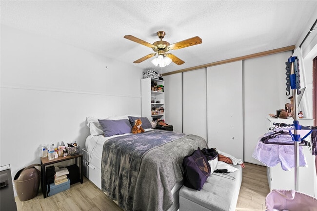 Building Photo - 3387 Cocoplum Cir