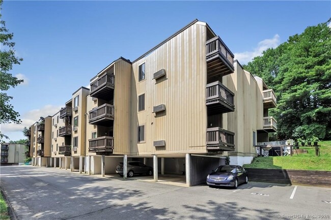 Building Photo - 175 Mill Pond Rd
