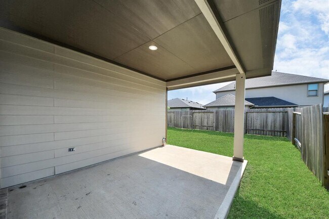 Building Photo - 3014 Jackmans Diamond