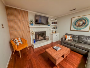 Building Photo - 341 E Millbrook Rd