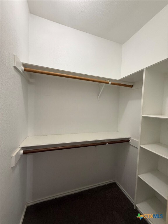 Building Photo - 2421 Hancock Dr