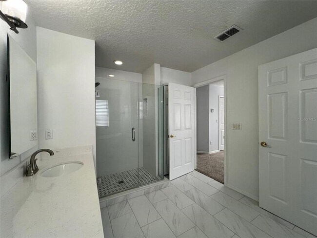 Building Photo - 1831 Abbots Hill Dr