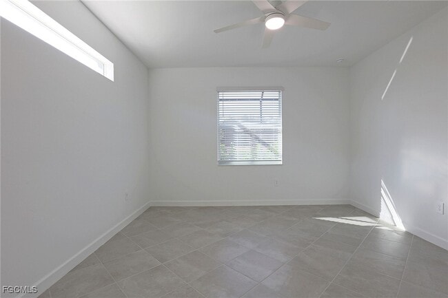 Building Photo - 20665 Hazelnut Ct