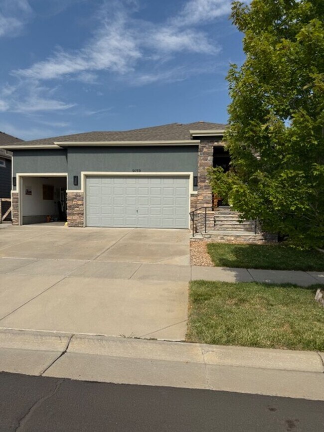 Building Photo - Studio with Den in Private Arvada Home