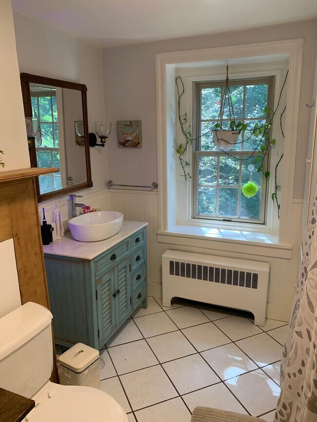 Building Photo - THREE BEDROOM FARMHOUSE in Southern Lehigh...