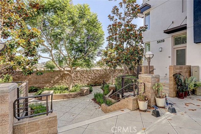 Building Photo - 5410 W 149th Pl