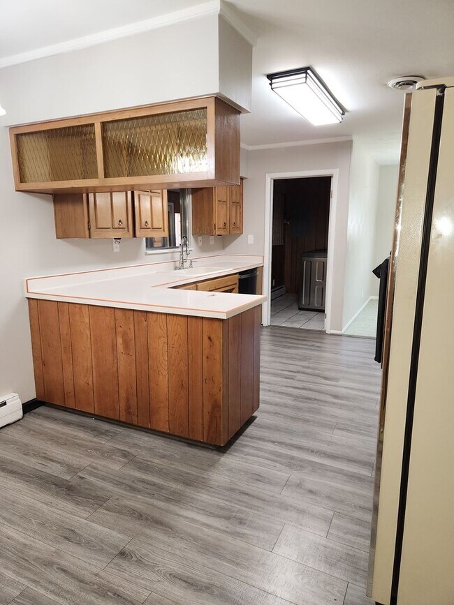 Building Photo - Welcome Home! Beautiful house in Lakewood!