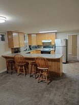 Building Photo - 564 Richland Ave