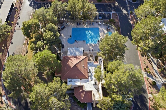 Building Photo - 2851 S Valley View Blvd