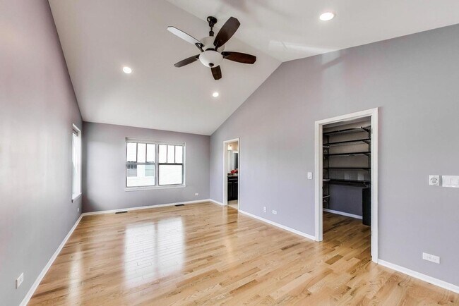 Building Photo - 2366 N Moseley Ct