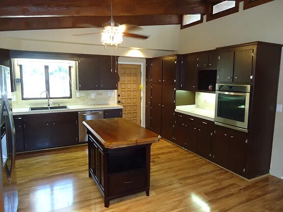 Building Photo - 11130 Burgess Ln