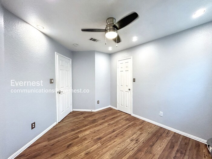 Building Photo - 107 Blue Ridge Trail