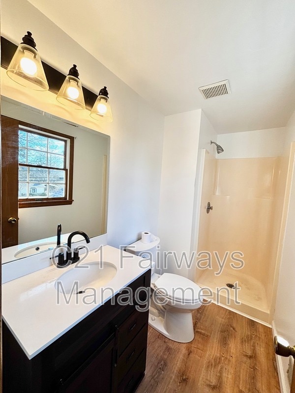 Building Photo - 616 Sandy Hill Rd