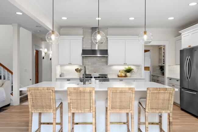 Building Photo - 11311 66th Ave