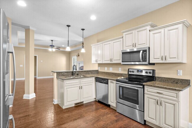 Building Photo - 3176 Porter Hills Dr