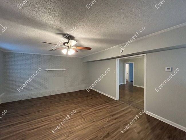 Building Photo - 4377 Aldridge Dr