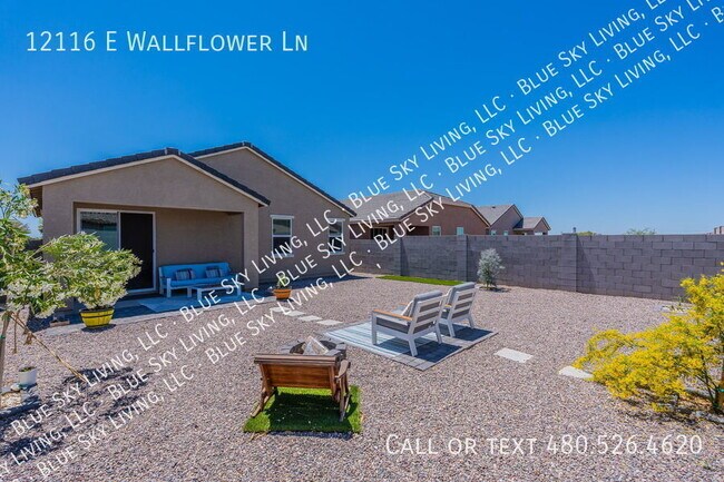 Building Photo - 12116 E Wallflower Ln