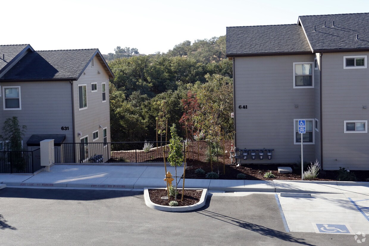 Alder Creek Apartments Paso Robles