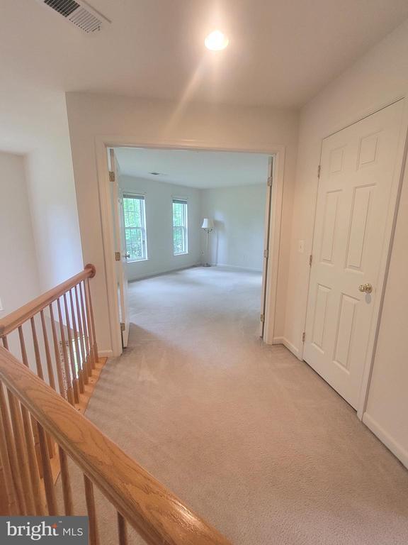 Building Photo - 440 Reedy Creek Rd