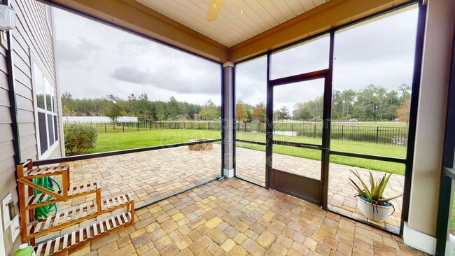 Building Photo - 201 Silver Creek Pl